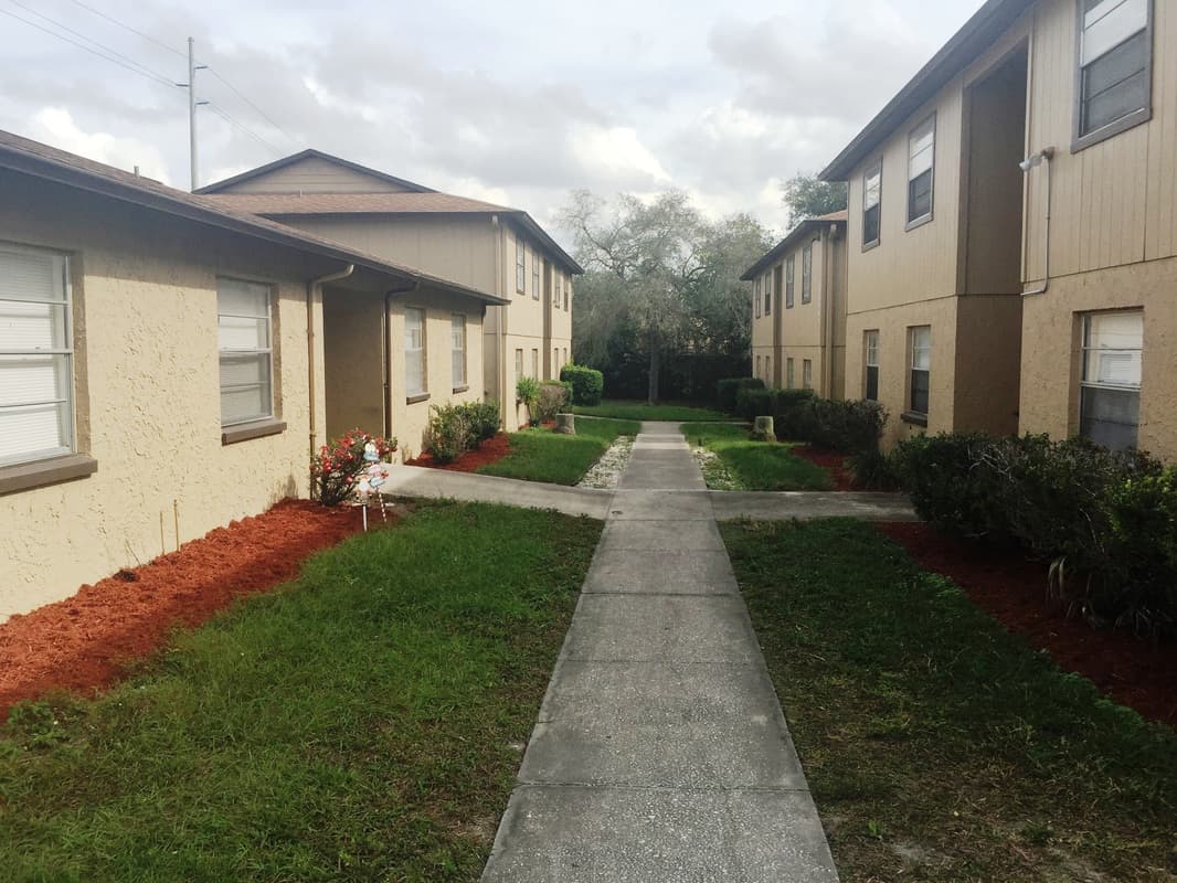 Fifty Second Square Apartments, Temple Terrace, FL