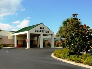 Pinellas County Tax Collector Office, Largo, FL